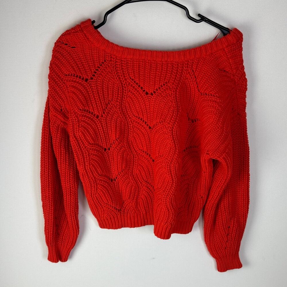 525 Sweater - Women’s Small